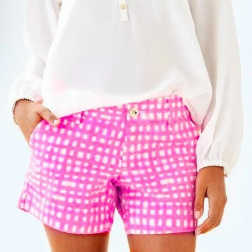 Lilly Pulitzer Callahan Shorts in Pascha Pink Feelin Beachy